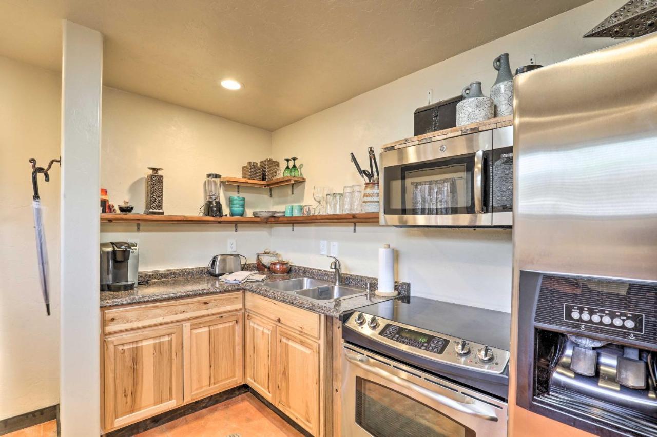 Pet-Friendly Tucson Casita Shared Hot Tub And Porch Βίλα Εξωτερικό φωτογραφία