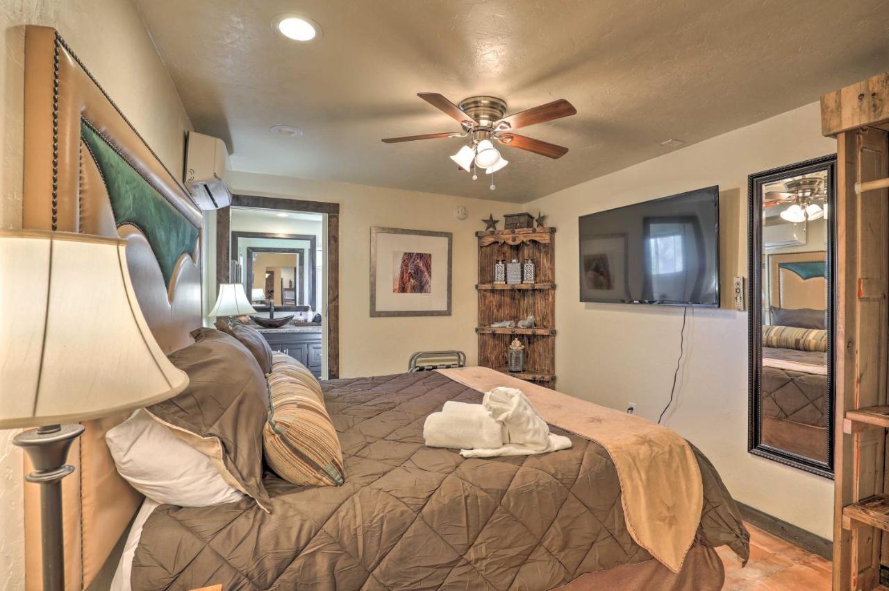 Pet-Friendly Tucson Casita Shared Hot Tub And Porch Βίλα Εξωτερικό φωτογραφία