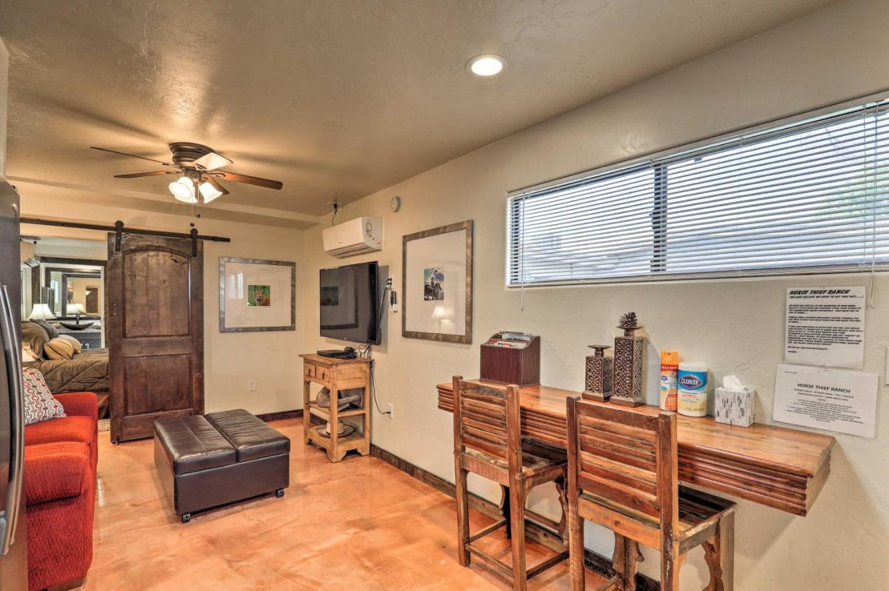 Pet-Friendly Tucson Casita Shared Hot Tub And Porch Βίλα Εξωτερικό φωτογραφία